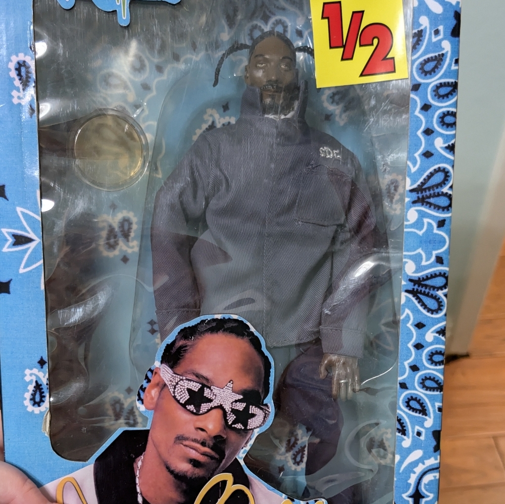 Snoop Dogg Doll 2002